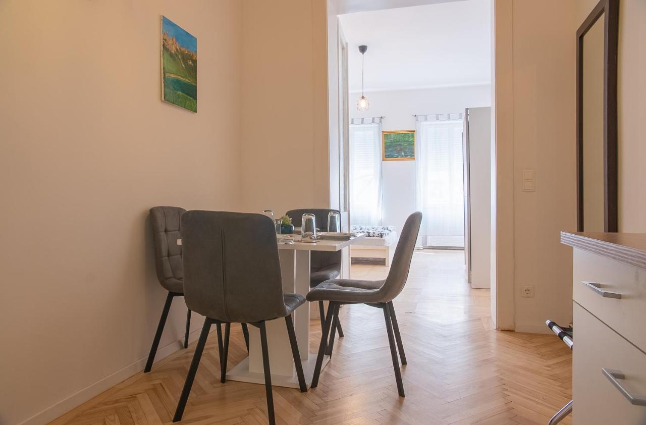 Family&Friends Apartments Schoenbrunn Viena Exterior foto